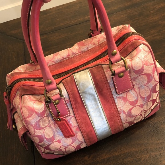 Authentic Coach Purse - Picture 2 of 9